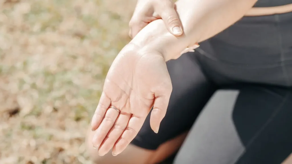 Consigli per Gestire il Dolore Articolare in Modo Naturale